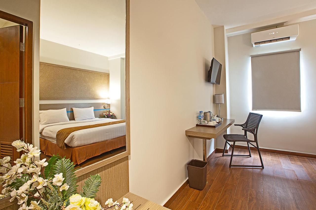 Genio Hotel Манадо Экстерьер фото